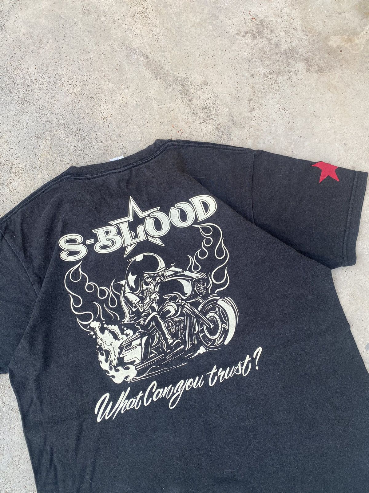 Harley Davidson 2000s S Blood Harley Davidson Styled Flames Cyber T Size US M / EU 48-50 / 2 - 2 Thumbnail