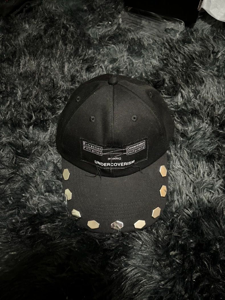 Undercover UNDERCOVER25 SS scale cap 2504-Nextarrow Size ONE SIZE - 1 Thumbnail