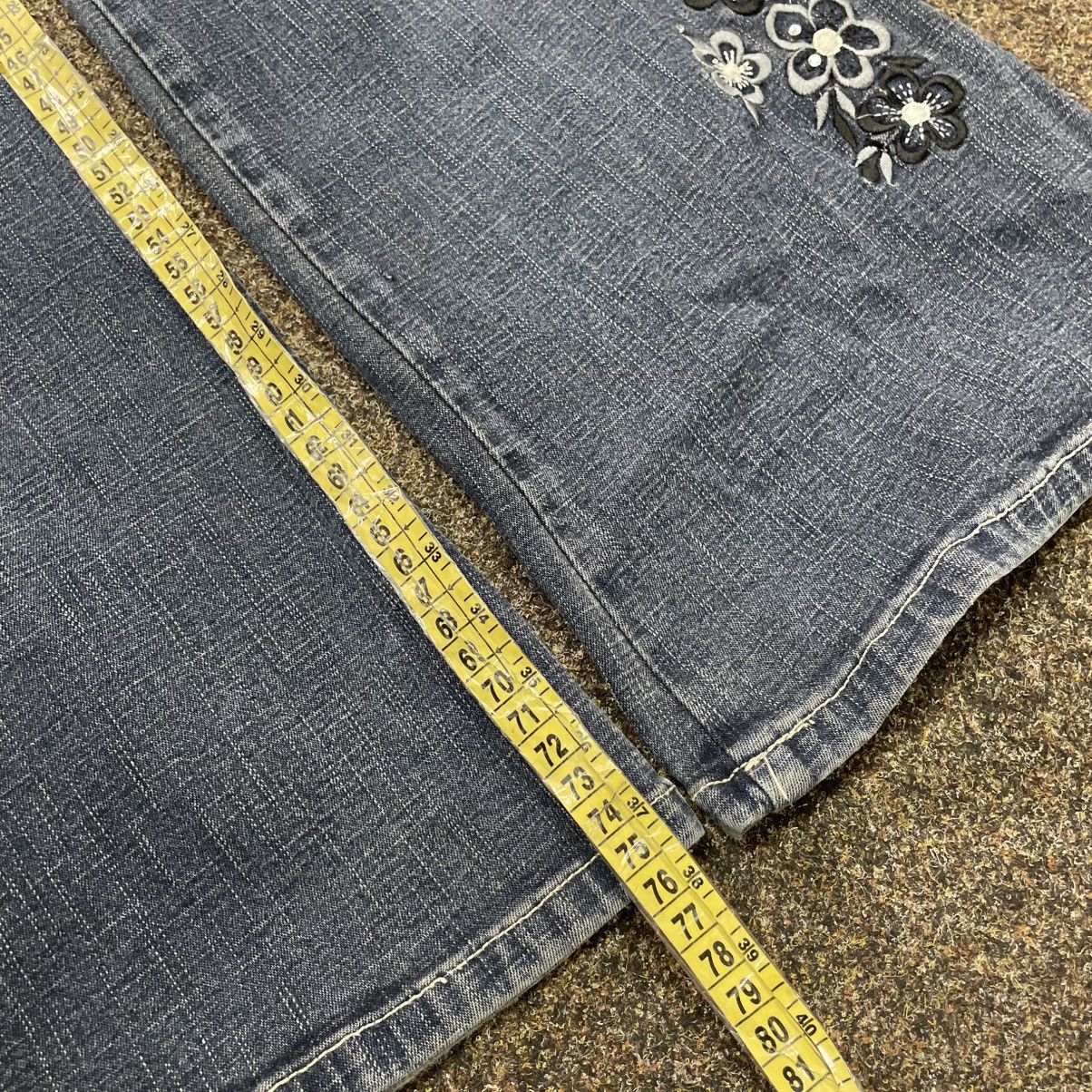 Vintage Y2K Vintage Flared Jeans Distressed Embellished Grunge Skate Size 30" / US 8 / IT 44 - 7 Thumbnail