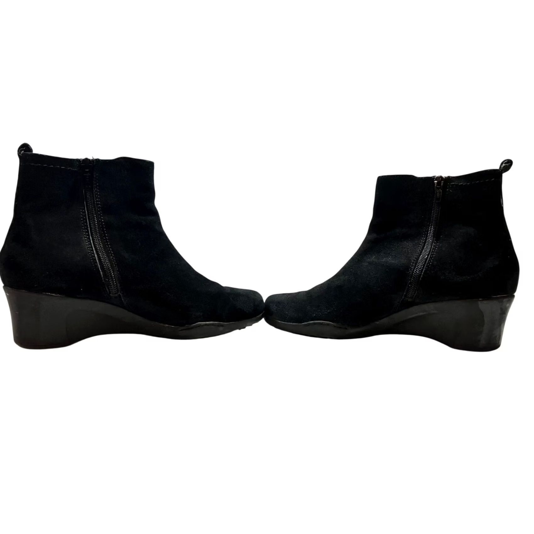 Vintage Aerosoles Entourage Black Suede Wedge Booties Ankle Boot Silver Buckle 8 Womens Size US 8 / IT 38 - 3 Thumbnail