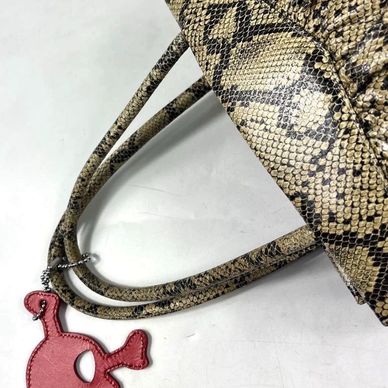 Vivienne Westwood Vivienne Westwood size os Snake skull pendant handbag Size ONE SIZE - 6 Thumbnail