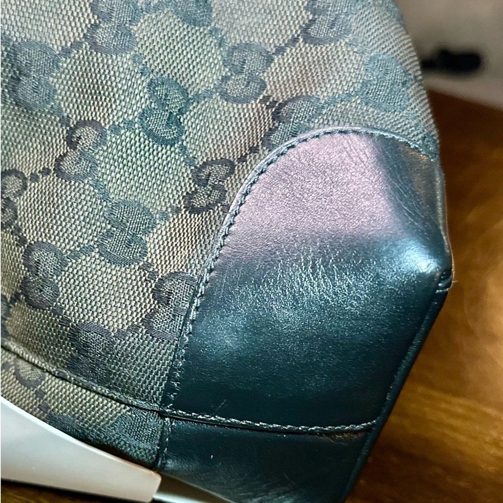 Gucci Gucci Black Tote Hand Bag with Iconic GG Design Size ONE SIZE - 10 Thumbnail