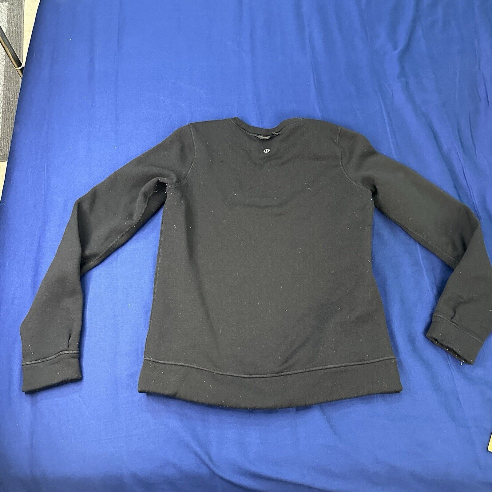 Lululemon Lululemon Fleece Crewneck Sweatshirt Black sz 6 Long Sleeve Size M / US 6-8 / IT 42-44 - 2 Thumbnail