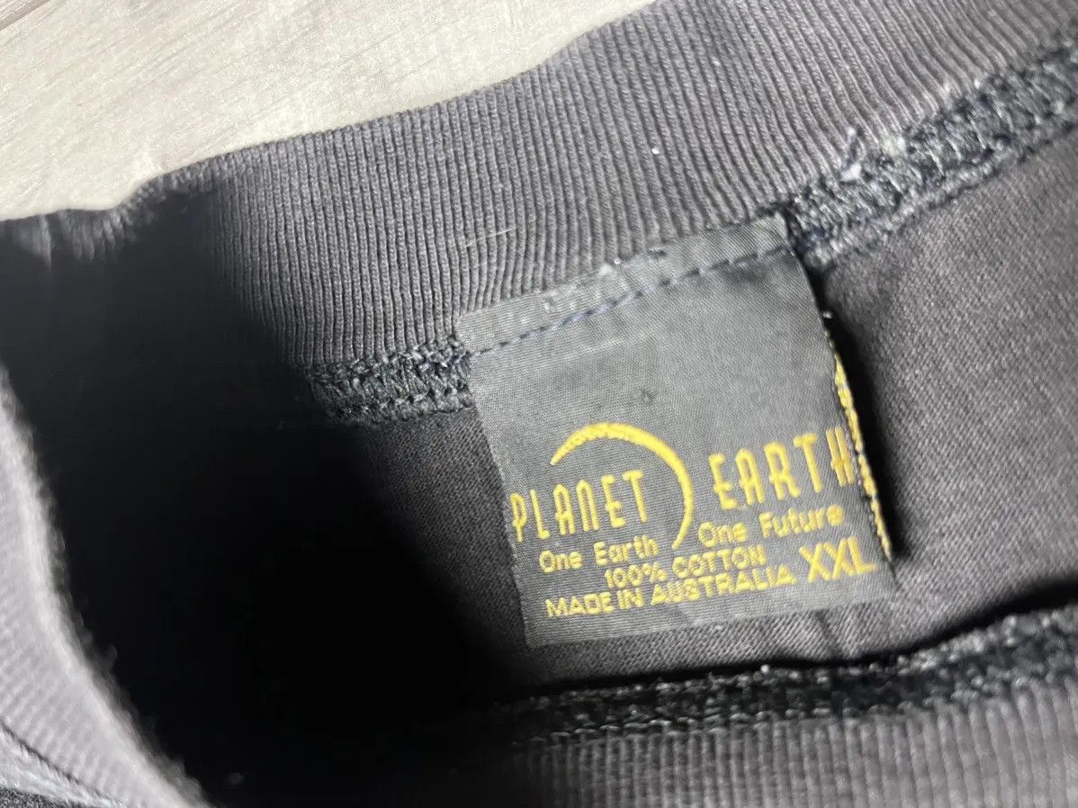 Band Tees Vintage planet earth T-shirt all print size XXLarge Size US XXL / EU 58 / 5 - 5 Thumbnail