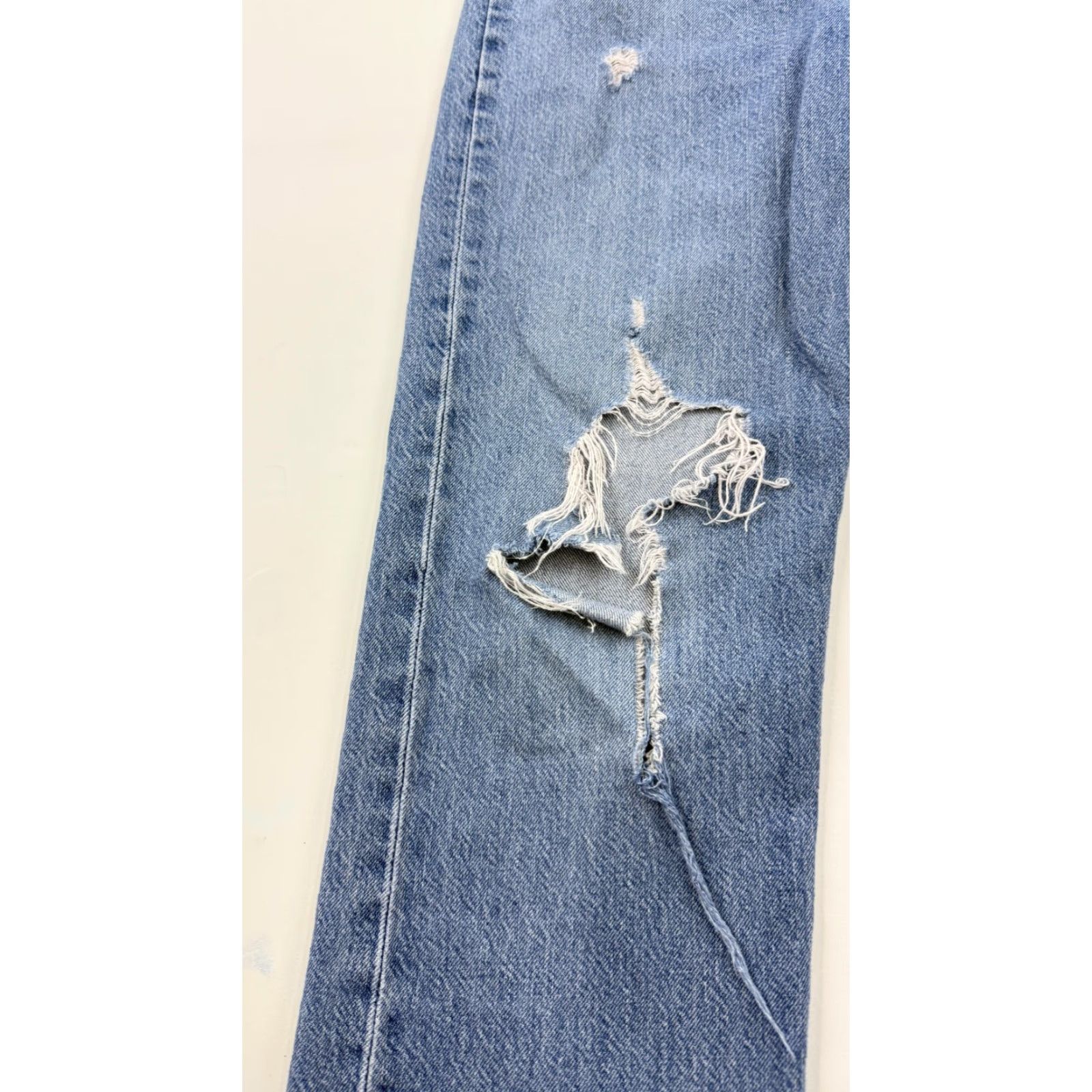 Levi's VINTAGE Levi's 501 Jeans Womens High Rise Distressed Straight Button Fly 25x26 Blue Jeans Womens Size 42" / US 20 - 2 Thumbnail