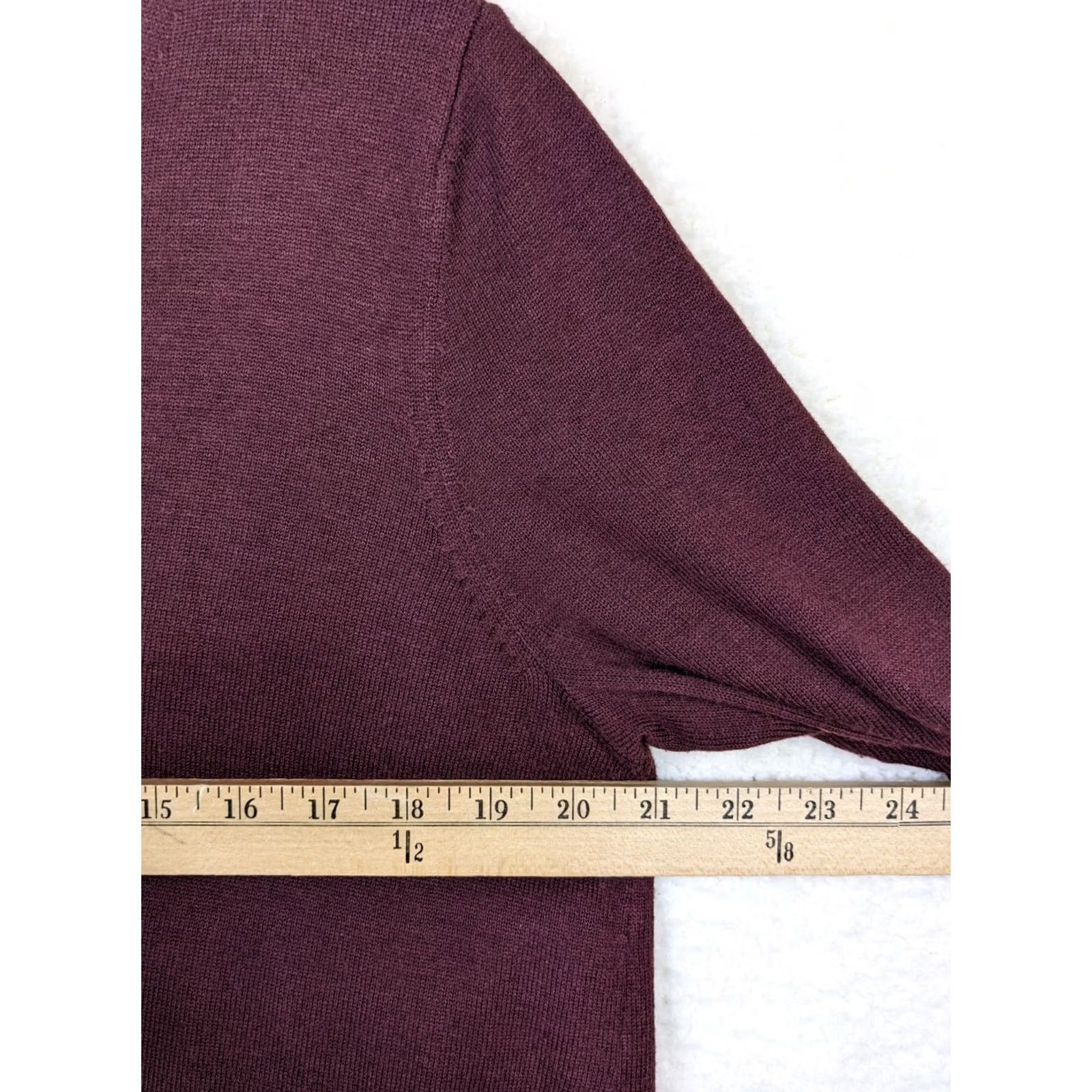 NYDJ NYDJ women's dark red V-Neck long sleeve pullover Sweater Size M Size M / US 6-8 / IT 42-44 - 6 Thumbnail