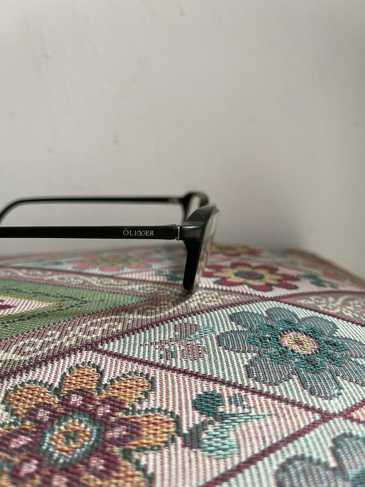 Valentino Vintage Oliver by Valentino Glasses Size ONE SIZE - 5 Thumbnail