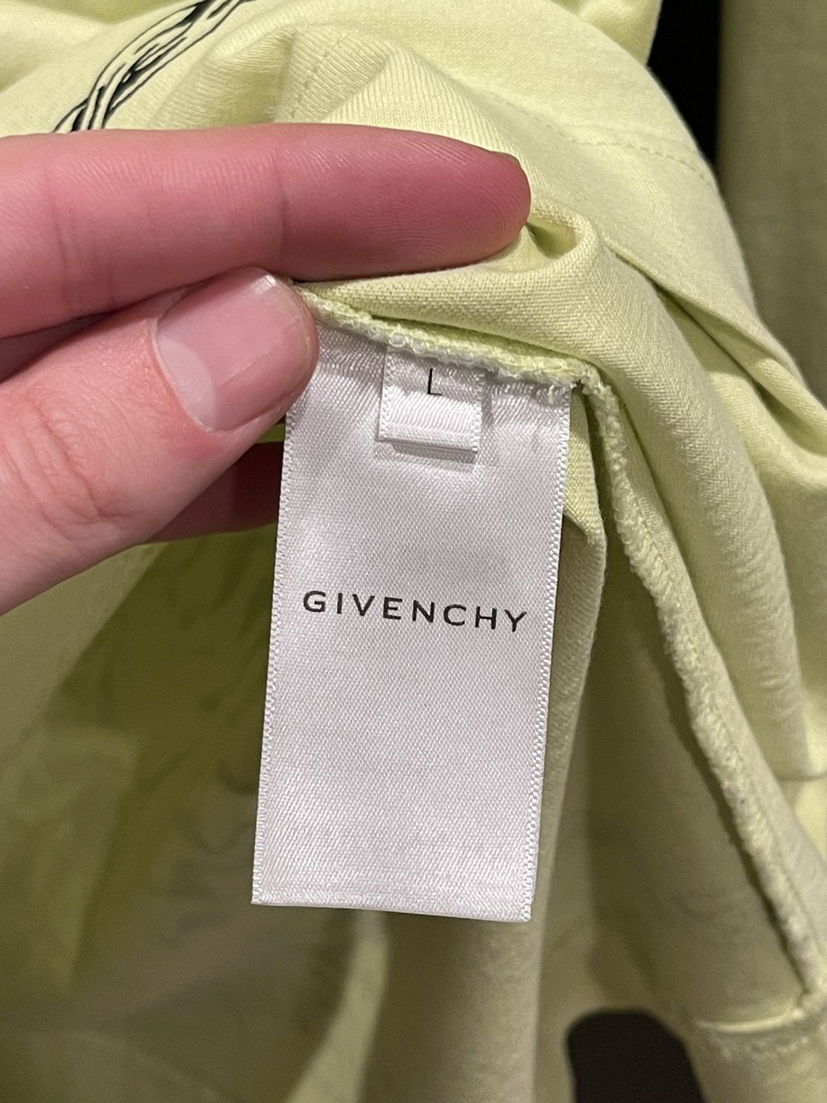 Givenchy Givenchy Tattoo Shirt Size US L / EU 52-54 / 3 - 4 Thumbnail