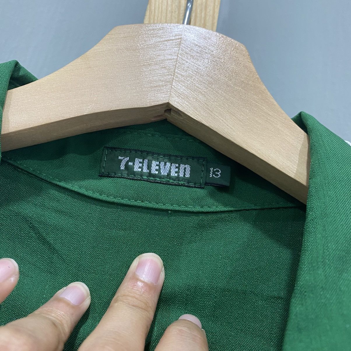 Vintage VINTAGE 90s 7-ELEVEN Japanese Workers Uniform Jacket Zip-Up Size US L / EU 52-54 / 3 - 12 Thumbnail
