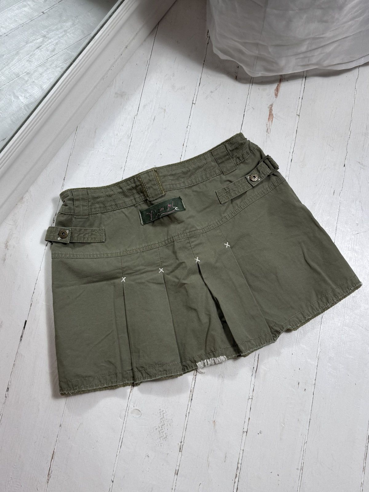 Rip Curl VINTAGE RIP CURL 2000s KHAKI MINI SKIRT Size 27" / US 4 / IT 40 - 5 Thumbnail