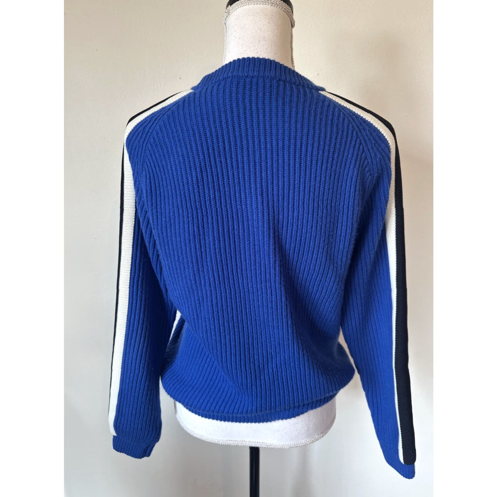 Tory Burch Tory Burch Sweater Shirt Womens XS Blue Wool Crewneck Long Sleeve 100% Wool Solid Vintage No Size XS / US 0-2 / IT 36-38 - 4 Thumbnail