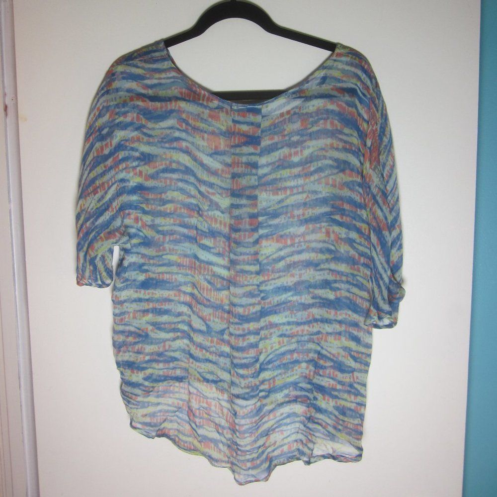 Gypsy 05 Gypsy 05 Anthropologie Womens Size S Oversized Sheer Silk Blouse Blue Wave Size S / US 4 / IT 40 - 8 Thumbnail