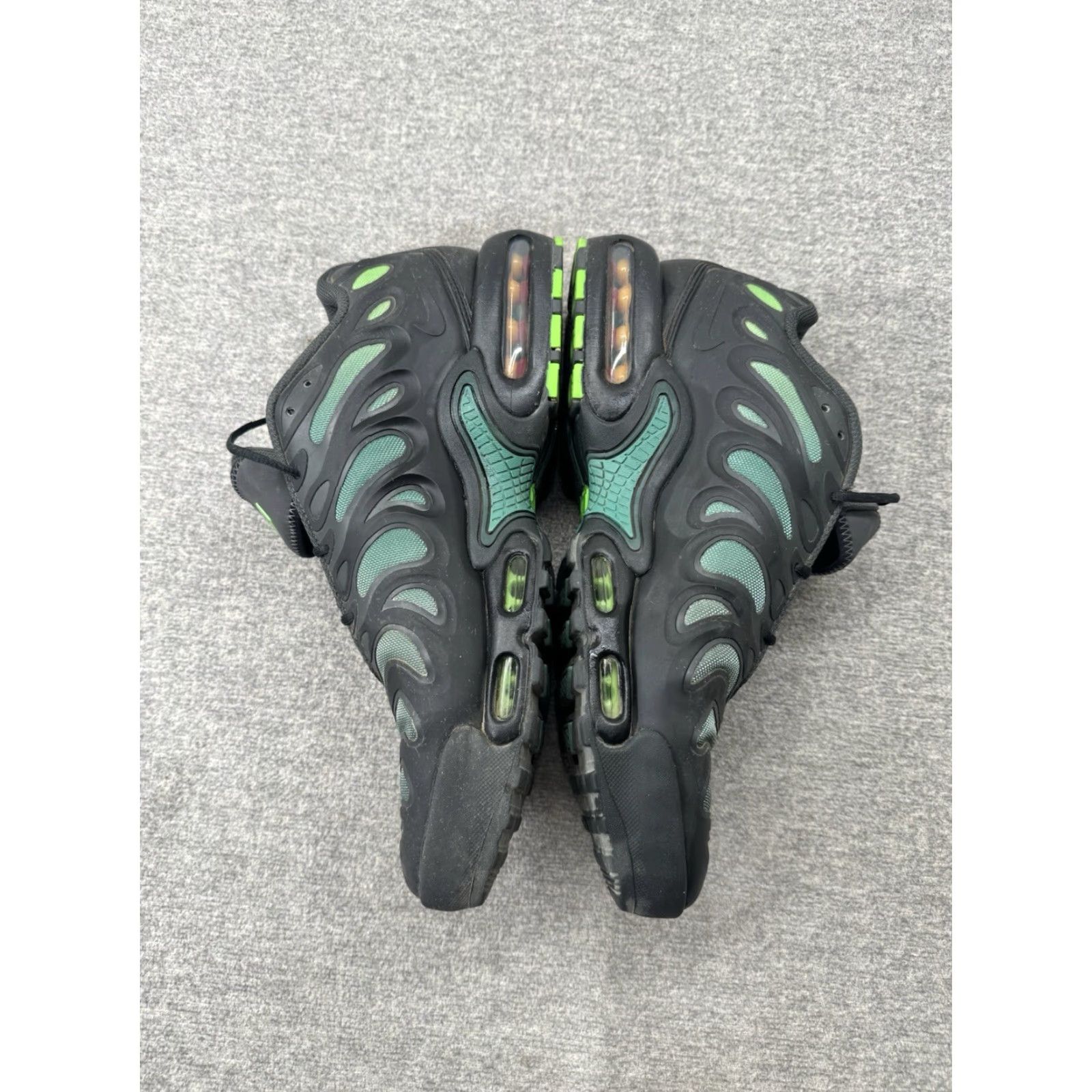 Nike Nike Air Max Plus Drift Black Green Strike Sz 10.5 FD4290-006 Men’s Sneakers Size US 10 / EU 43 - 7 Thumbnail