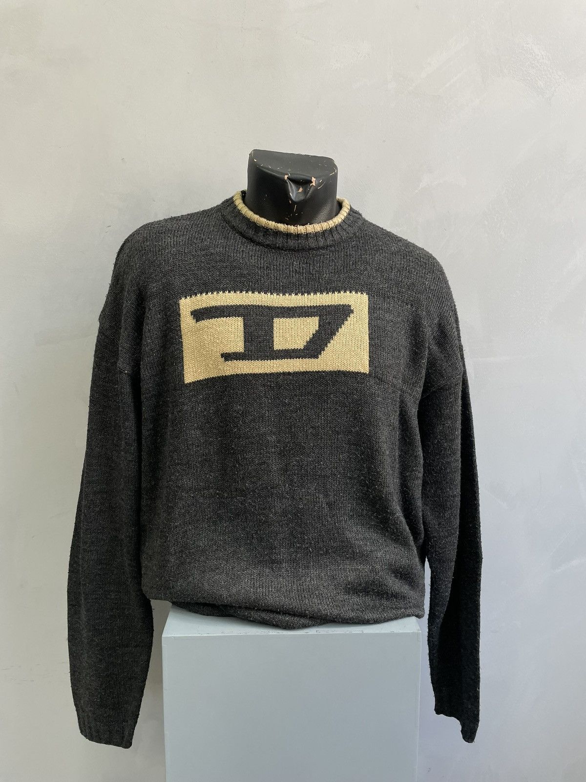 Diesel rare avant garde y2k sweater big logo