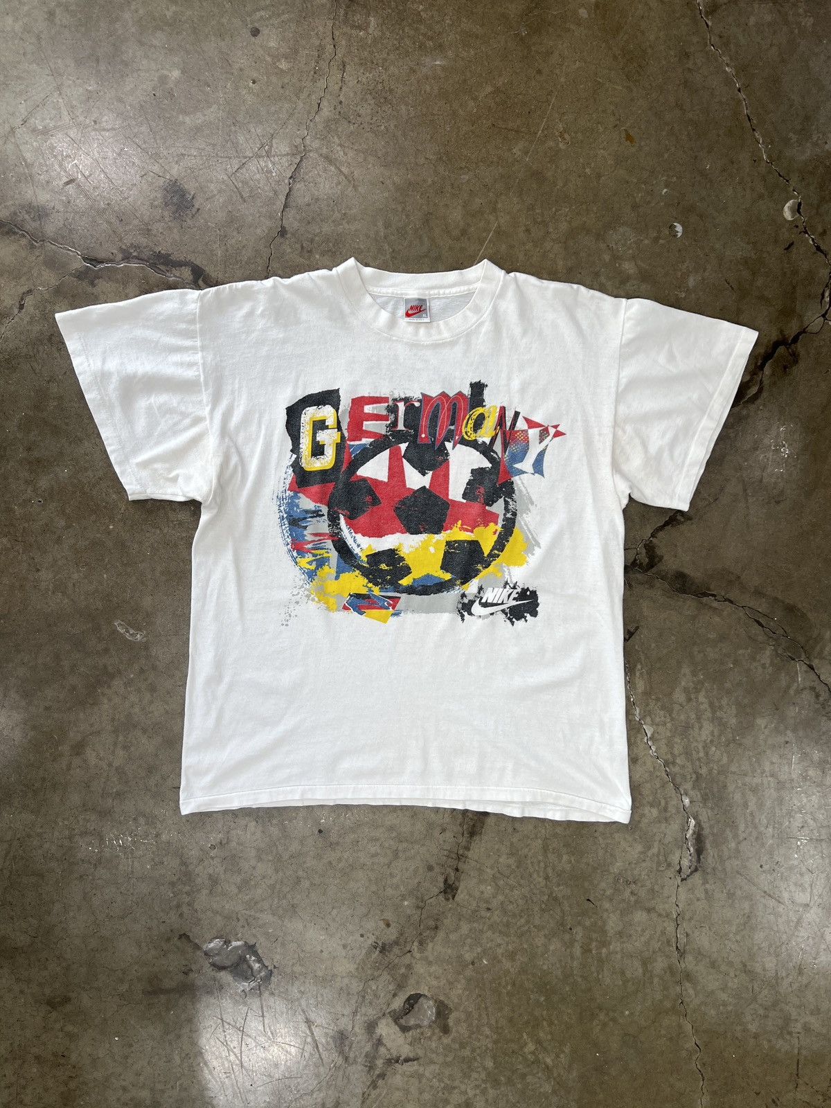 Nike Vintage 90s Nike Germany Soccer Single Stitch Tee XL Size US XL / EU 56 / 4 - 2 Thumbnail