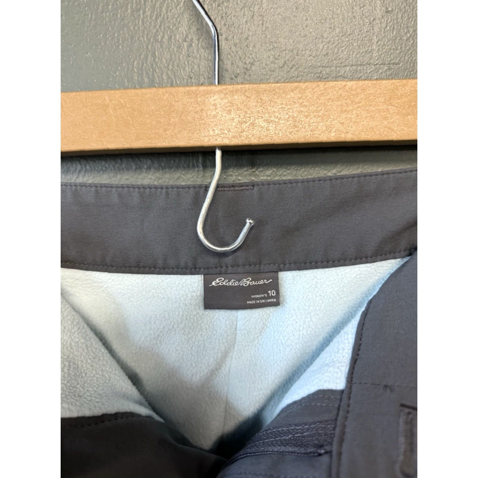 Eddie Bauer VINTAGE Eddie Bauer Womens Gray Fleece Lined Outdoor Pants Size 10 Size 32" / US 10 / IT 46 - 3 Thumbnail