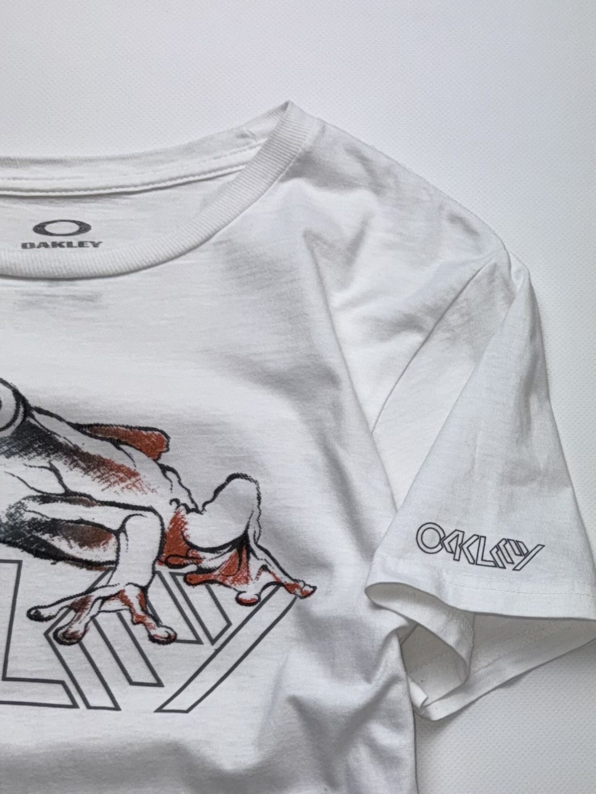 Oakley Oakley Vintage Frog Print T Shirt Y2K Size US M / EU 48-50 / 2 - 6 Thumbnail