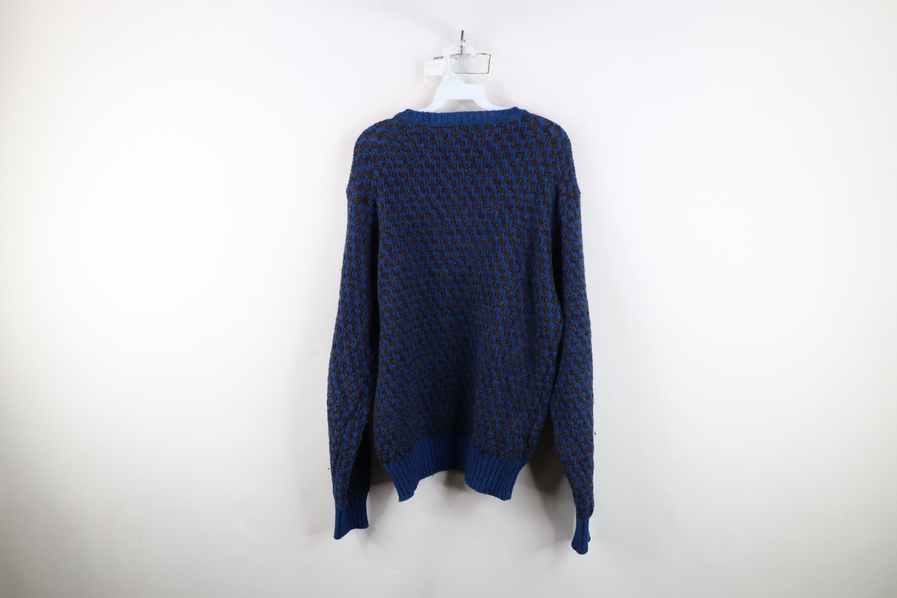 Vintage Vintage 90s Streetwear Shetland Wool Zig Zag Knit Sweater Size US L / EU 52-54 / 3 - 10 Thumbnail