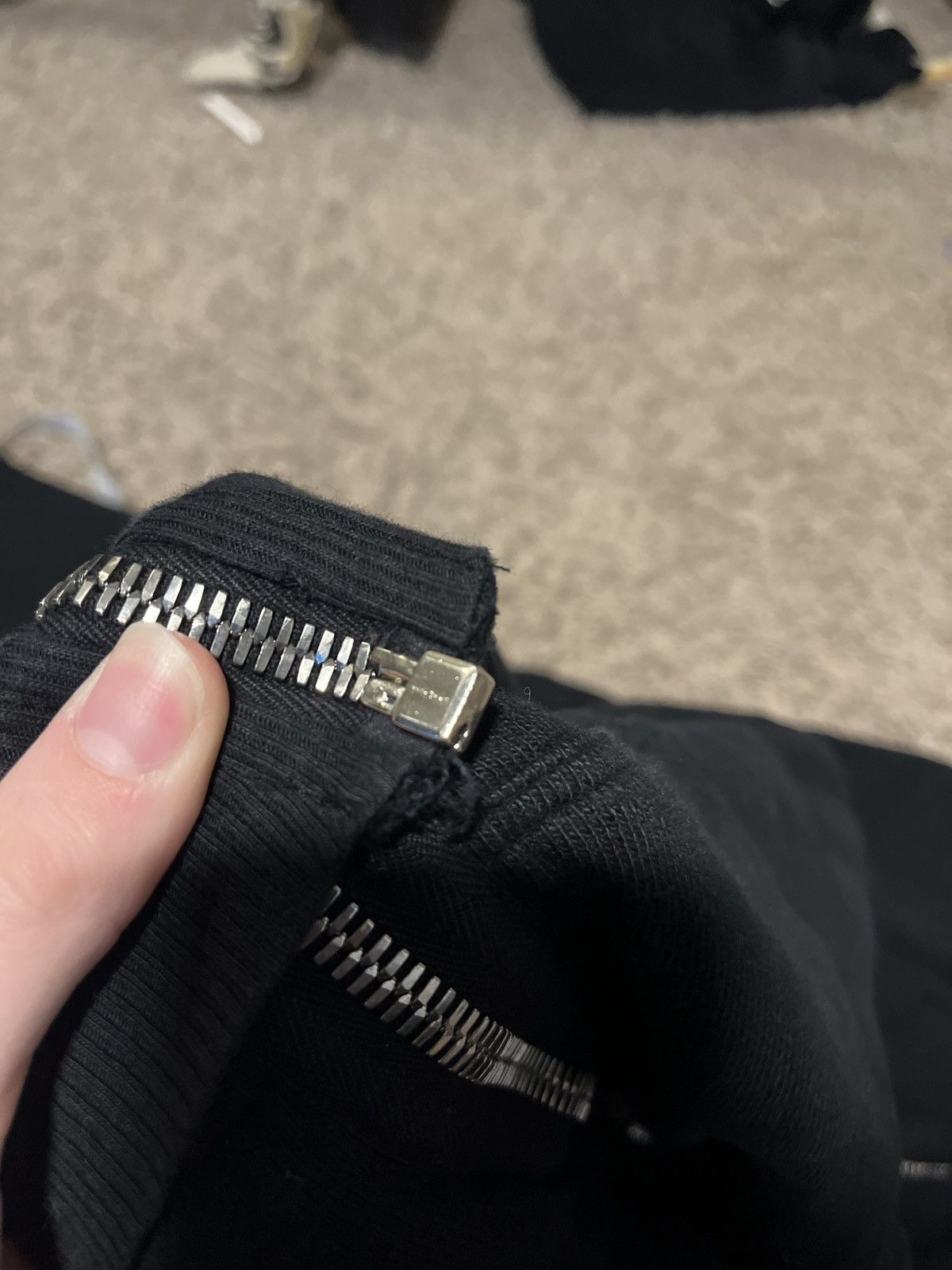 Rick Owens Drkshdw Rick Owens Drkshdw full zip Size US M / EU 48-50 / 2 - 19 Thumbnail