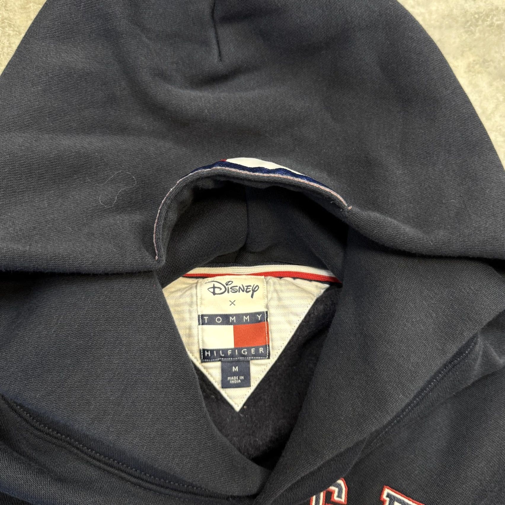 Tommy Hilfiger Tommy Hilfiger Hoodie Mens Medium Blue Mickey Mouse 100 Years Disney Graphic Print Hooded Sweatshirt Pockets Logo Size US M / EU 48-50 / 2 - 5 Thumbnail
