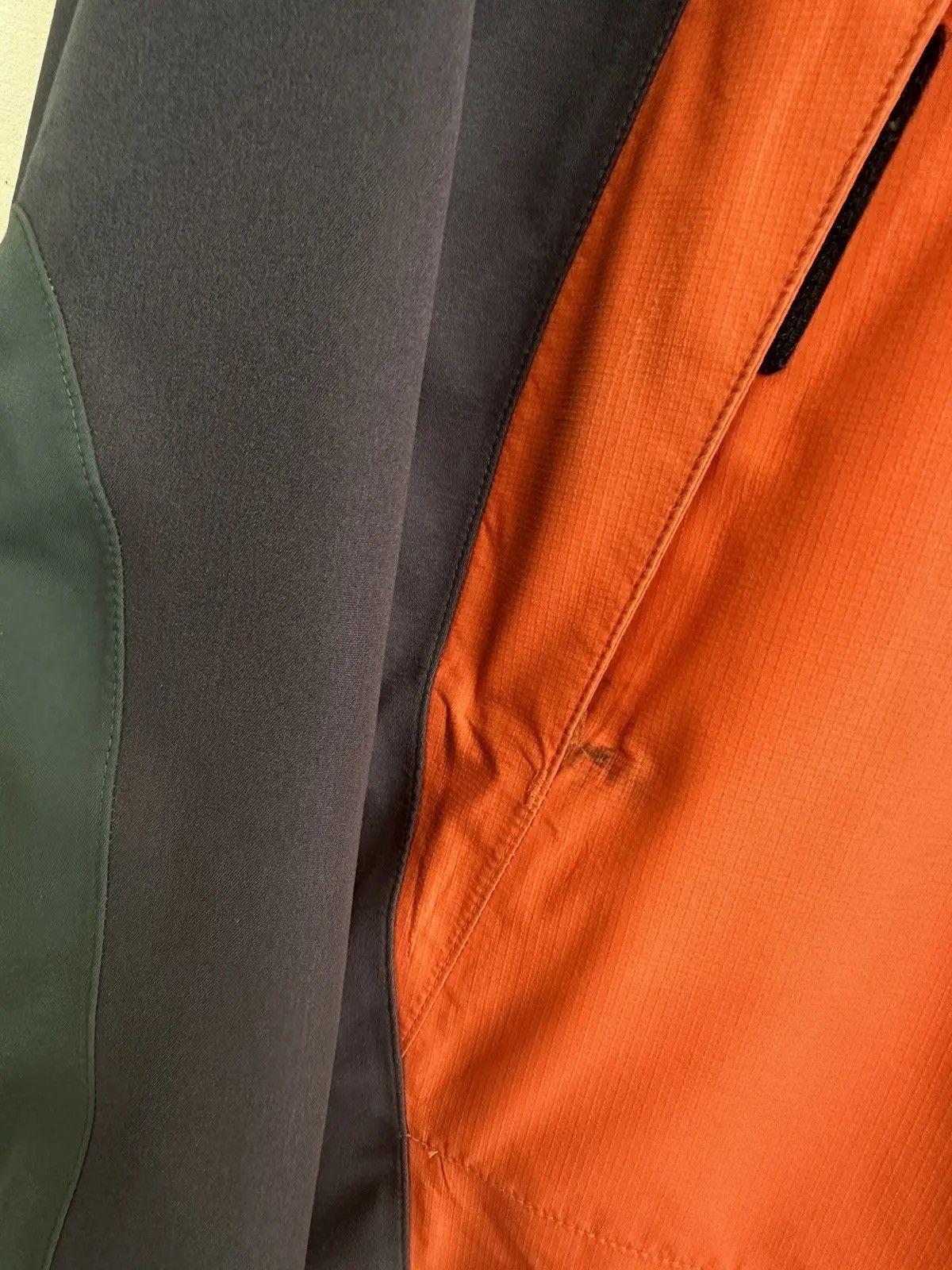 Mammut × Vintage Vintage Mammut XCR Gore-Tex Outdoor Ski Jacket Size US S / EU 44-46 / 1 - 15 Thumbnail