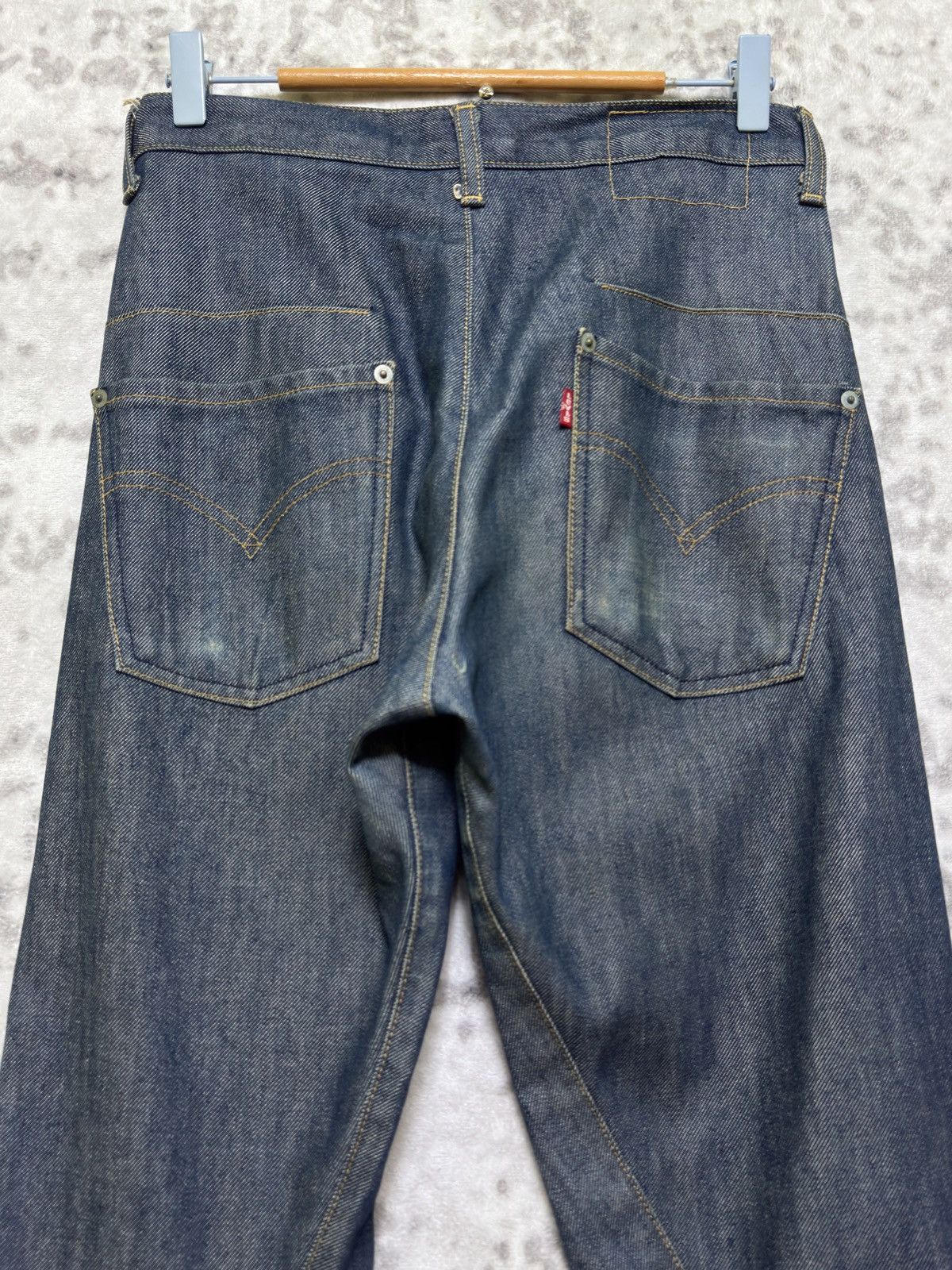 Levi's Levi’s Engineered Jeans Regular Twisted Seam Made in Japan Size US 27 - 9 Thumbnail