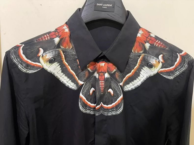 Givenchy Givenchy Butterfly print shirt 2503-Nextarrow Size US XXS / EU 40 - 2 Thumbnail