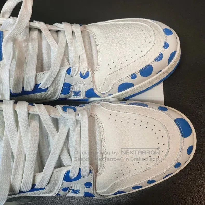 Louis Vuitton LV Leather Lowtop Sneakers White Blue. Size US 10 / EU 43 - 6 Thumbnail