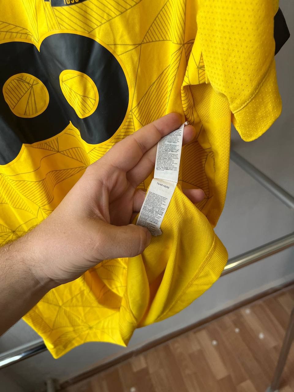 Sports Specialties 2019/20 STANDART LIEGE #18 THIRD SOCCER FOOTBALL JERSEY NB Size US M / EU 48-50 / 2 - 9 Thumbnail