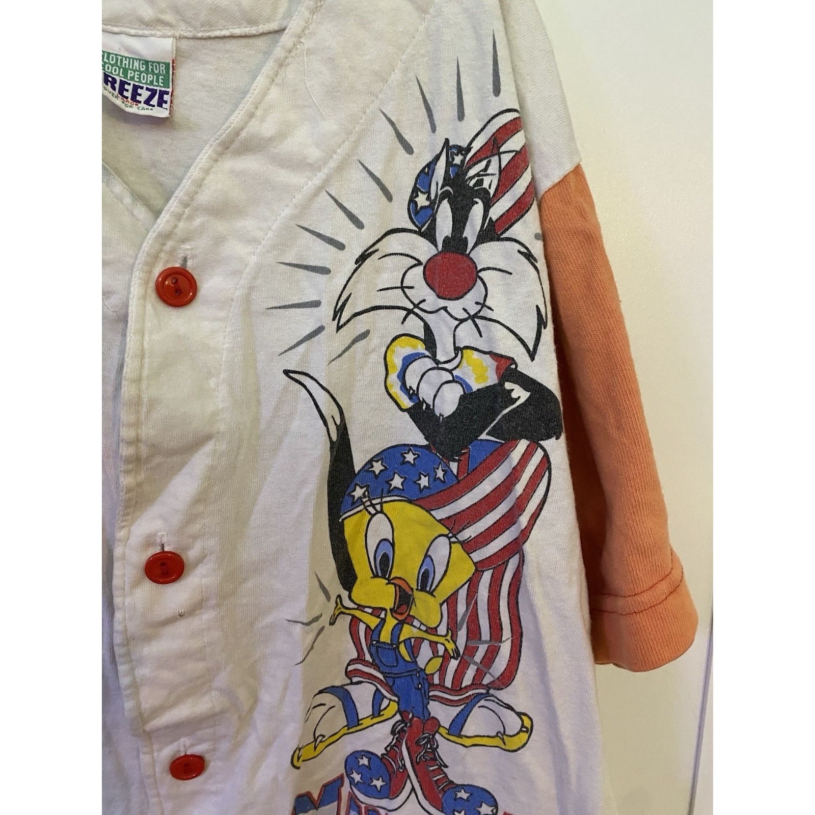 Freebandz Vintage 1995 Freze Looney Tunes TShirt Large Size US L / EU 52-54 / 3 - 4 Thumbnail
