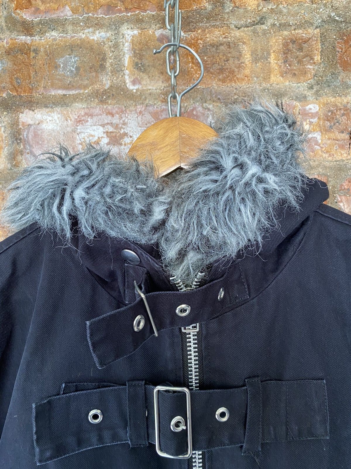 Japanese Brand 1990s Secret Agents Japan Cross Bondage fur Jacket YKK Size US L / EU 52-54 / 3 - 8 Thumbnail