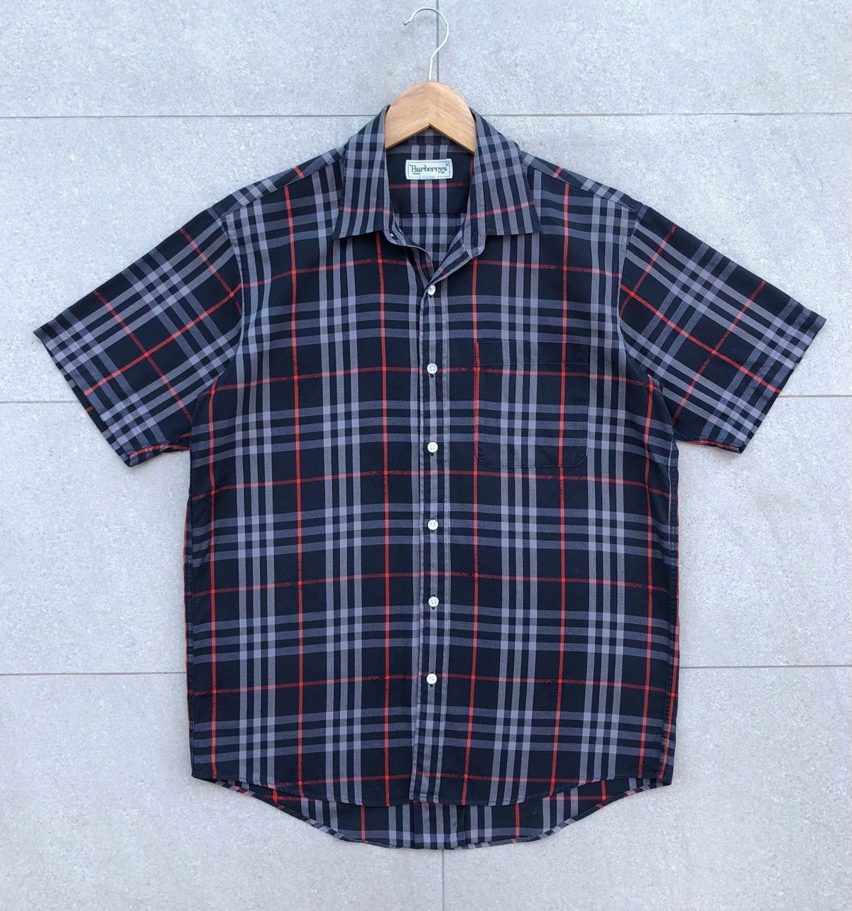 Burberry Vintage Burberrys Novacheck Embroidery Logo Short Sleeve Size US M / EU 48-50 / 2 - 1 Thumbnail