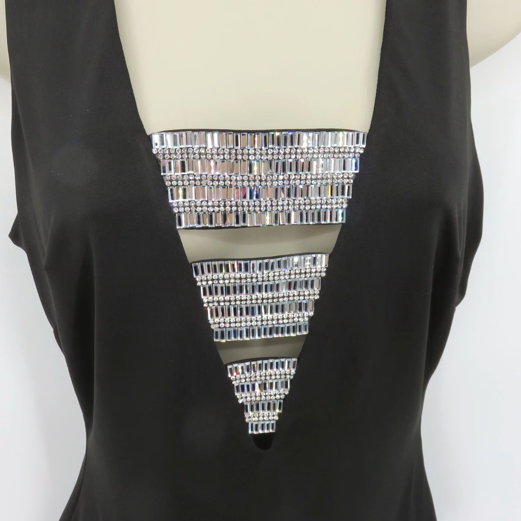 Bebe Bebe Tank Top Shirt Blouse Women S Black Deep V Neck Rhinestone Bling Sleeveless Pullover Size S / US 4 / IT 40 - 3 Thumbnail