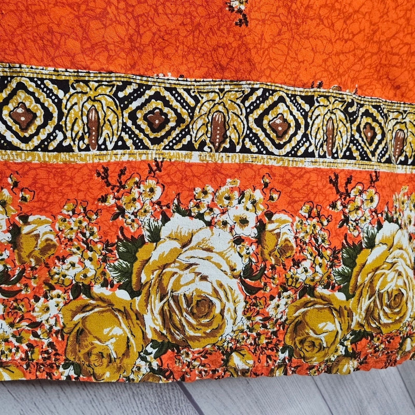 Vintage VTG 70s Orange Floral Groovy Assymetrical Hem Tent Dress Size S / US 4 / IT 40 - 4 Thumbnail