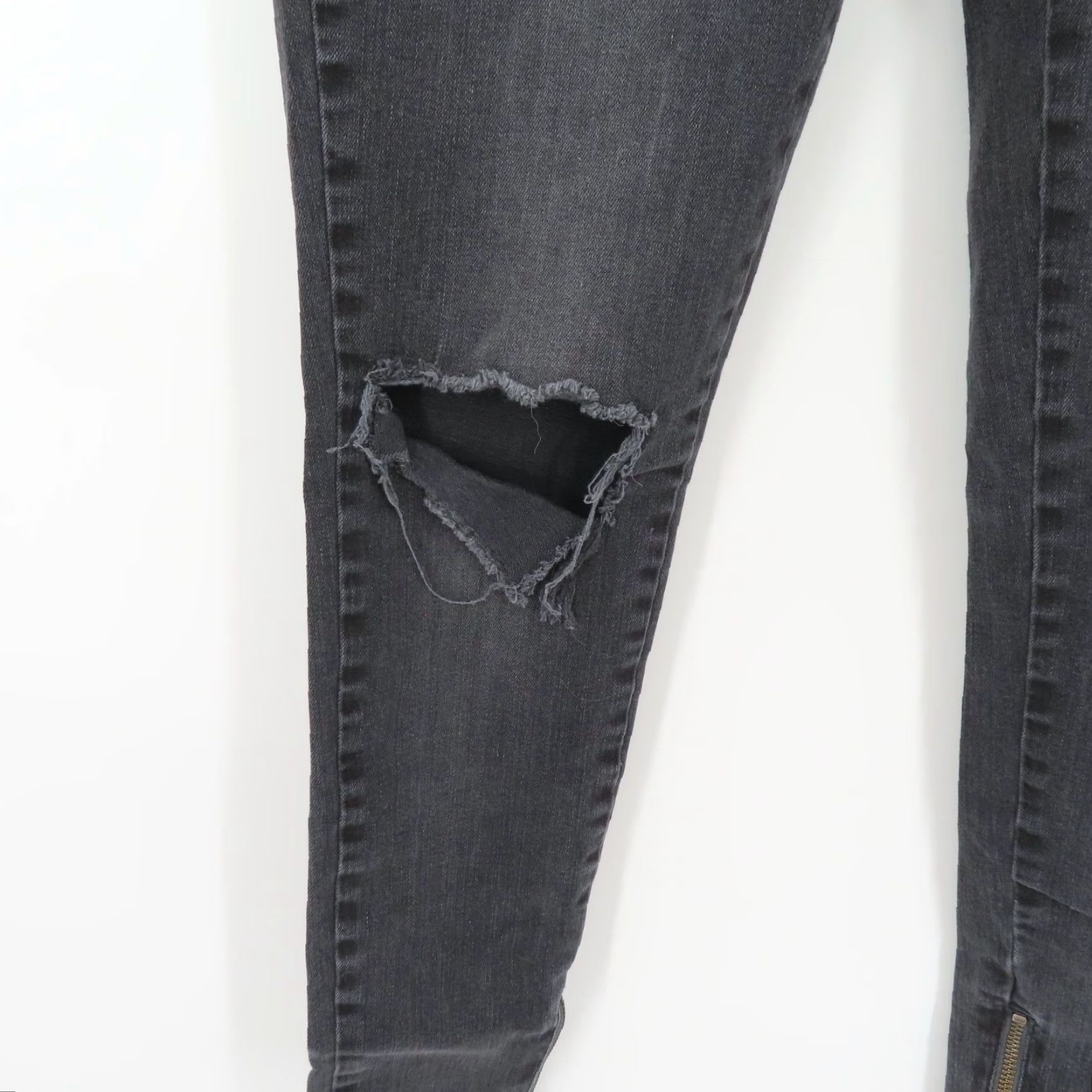 Anine Bing ANINE BING Womens Jeans 27 Gray Black Ankle Zip Distressed Denim Pants Size 27" / US 4 / IT 40 - 4 Thumbnail