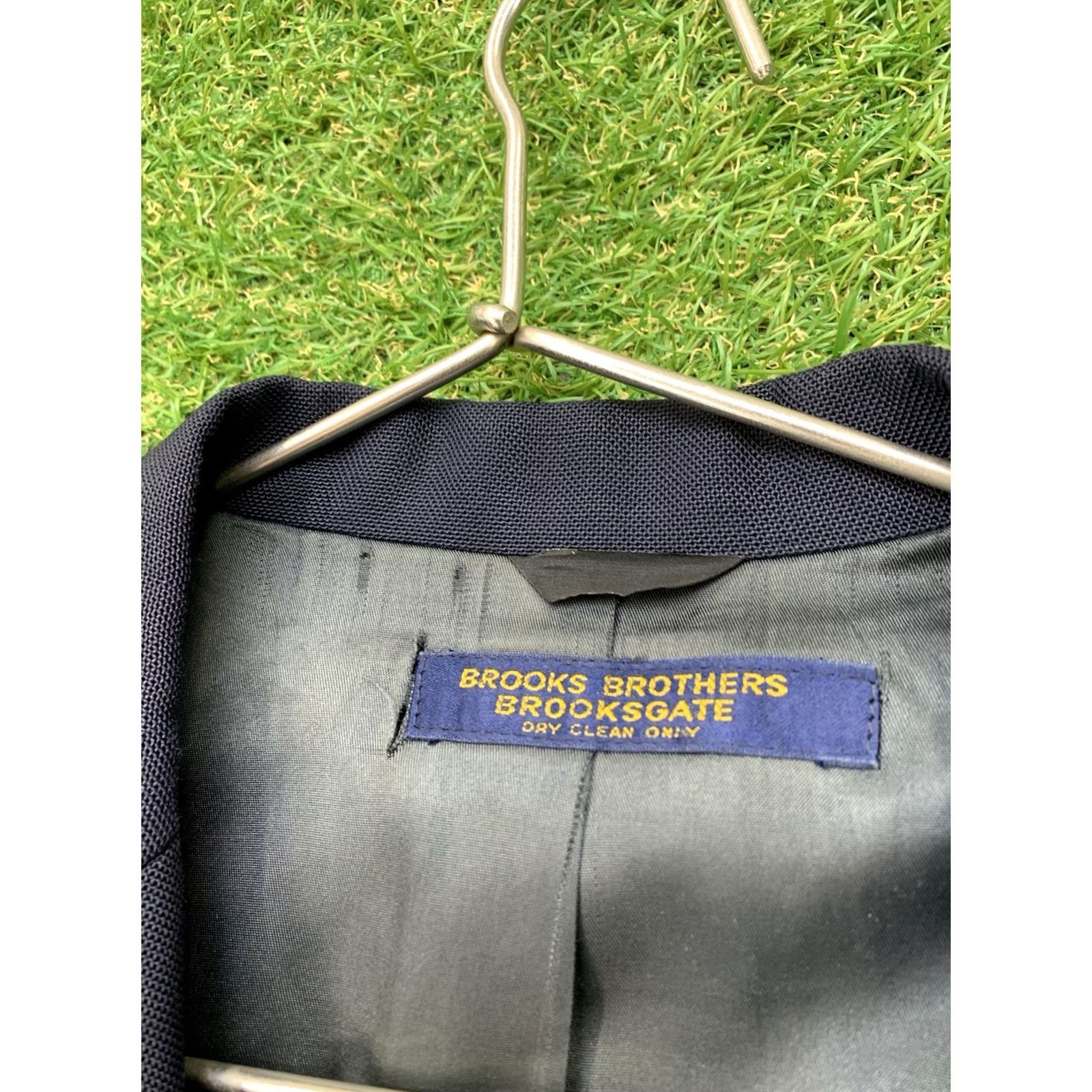 Brooks Brothers Brooks Brothers Blazer Jacket Mens 40 Sports Coat Black 2 Button Notch Lapel Single-Breasted Regular Length Tweed Vintage: No Size 40R - 3 Thumbnail