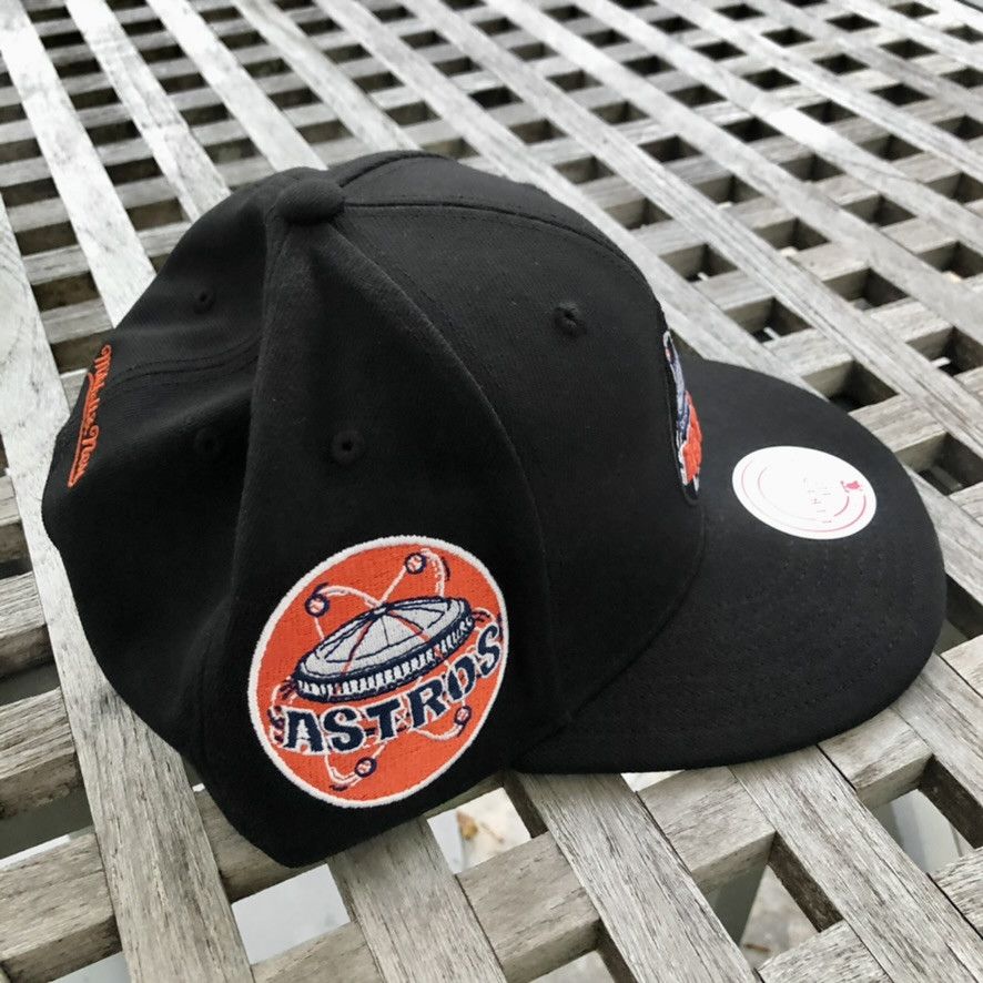 Mitchell & Ness Houston Astros Astrodome Patch M&N Snapback Hat Size ONE SIZE - 3 Thumbnail