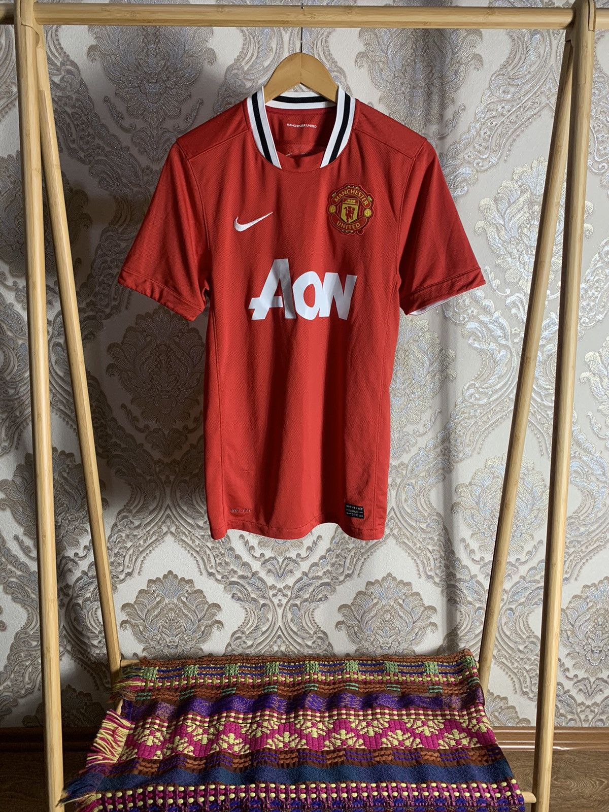 Pre-owned Nike X Soccer Jersey Vintage Nike Manchester United Soccer Jersey Y2k Drill In Red