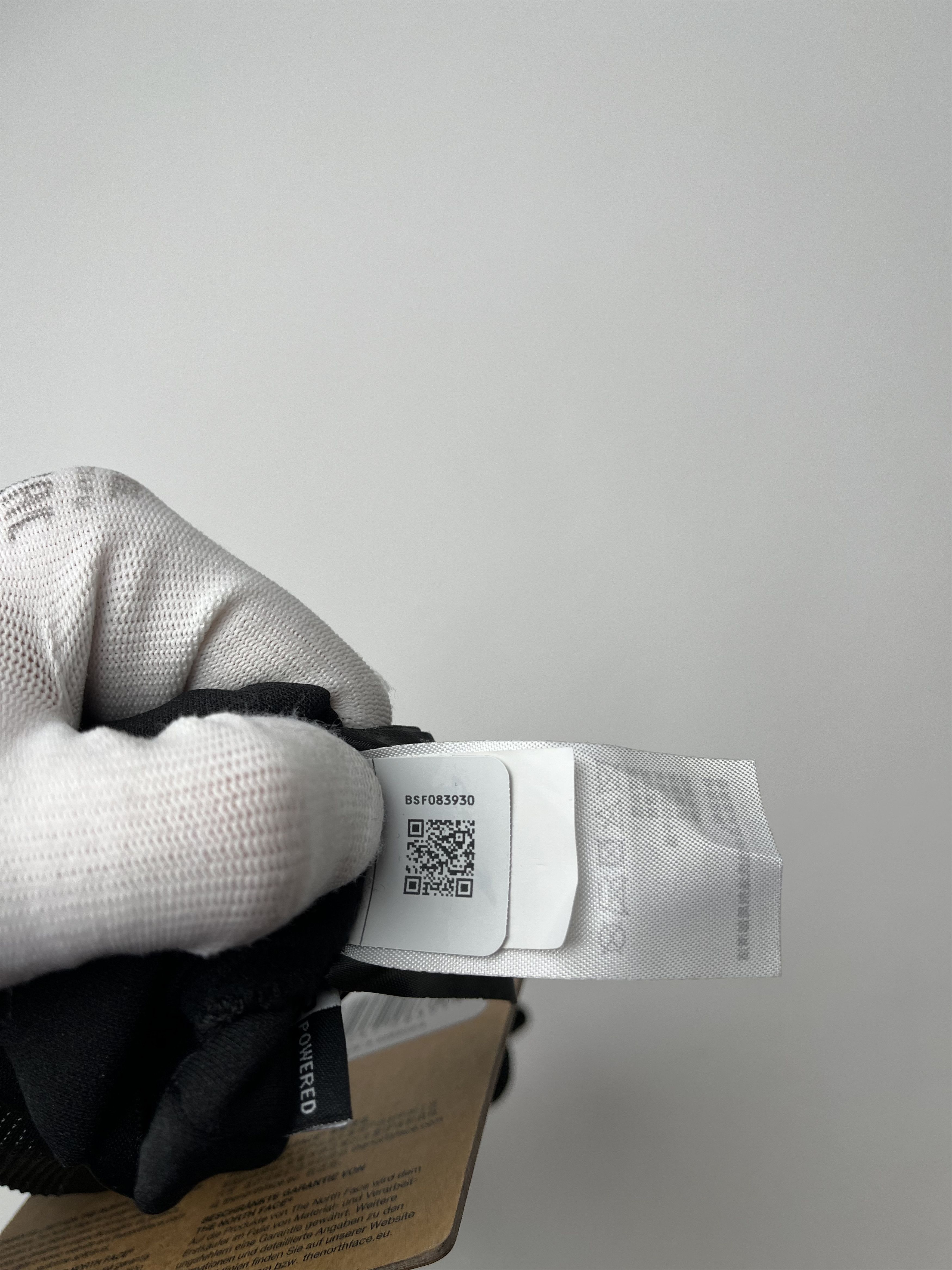 The North Face Gloves The North Face Etip Recycled for Kids Size 26 - 12 Thumbnail
