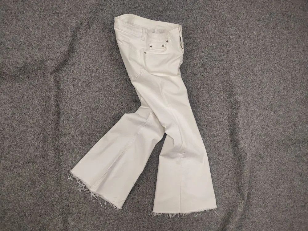 Acne Studios Acne Studios Mello Optic Flared Jeans Vintage White Wash Size 26" / US 2 / IT 38 - 1 Thumbnail