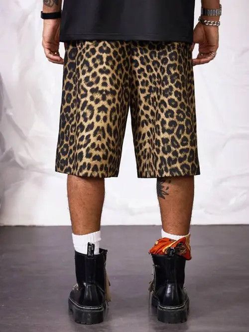 Jean VIntage Leopard Print shorts TRAP Size US 32 / EU 48 - 4 Thumbnail