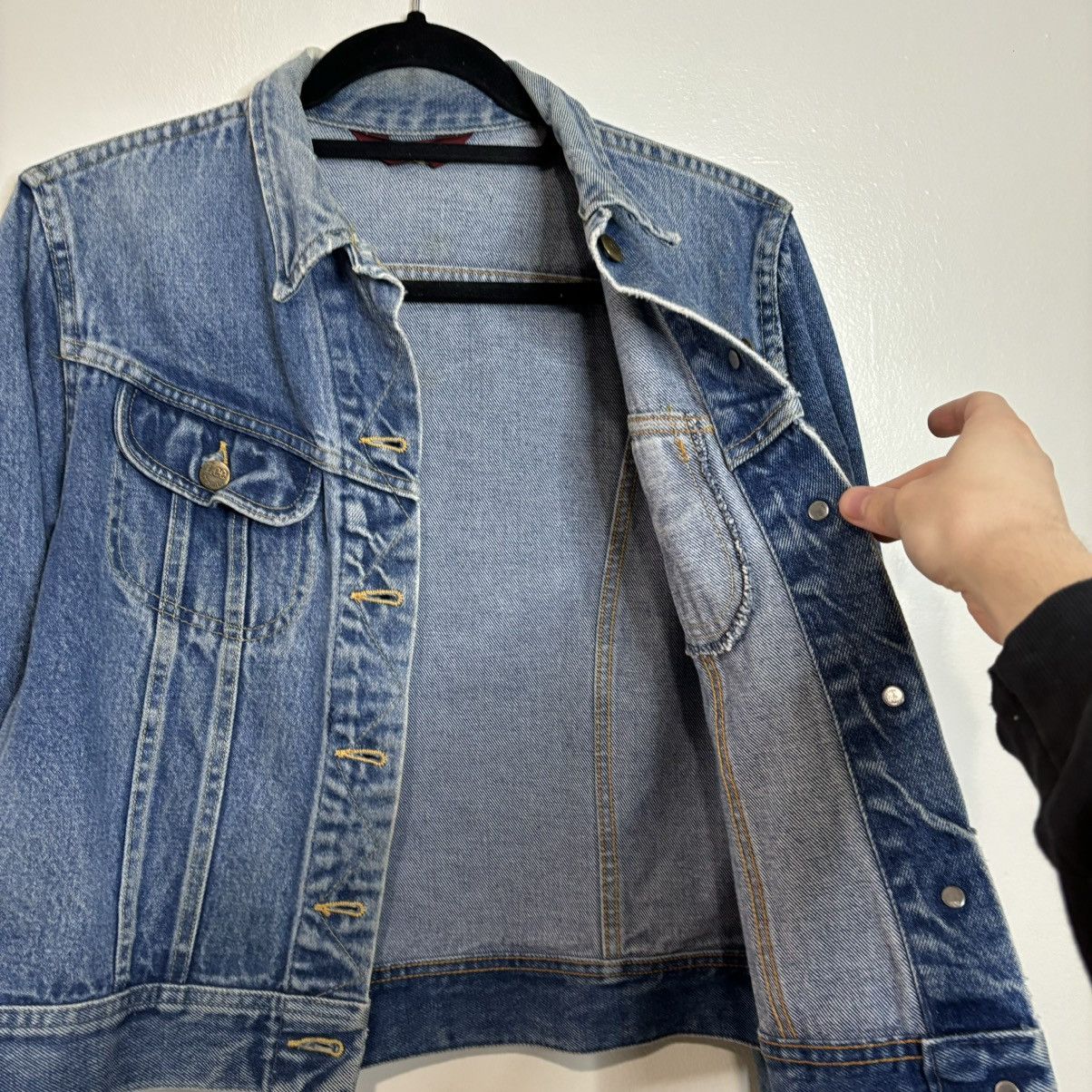 Lee × Vintage Vintage 80s Lee Rider Faded Midwash Blue Boxy Denim Jacket Size US S / EU 44-46 / 1 - 9 Thumbnail