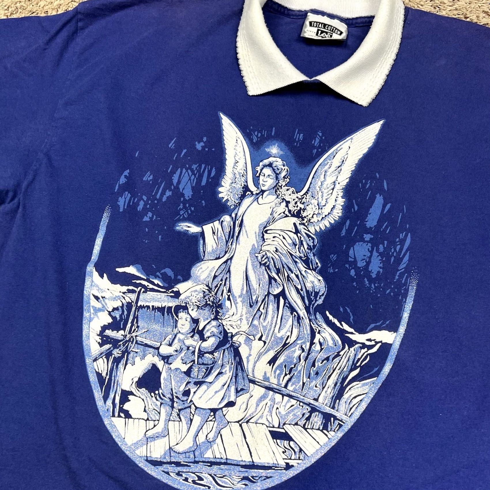 Lee VINTAGE Lee Women Collared T-Shirt XL Blue 90s Angel Puff Print Graphic Made USA Shirt Women XL Blue Puff Print Angel 90s Vintage Graphic Size XL / US 12-14 / IT 48-50 - 4 Thumbnail