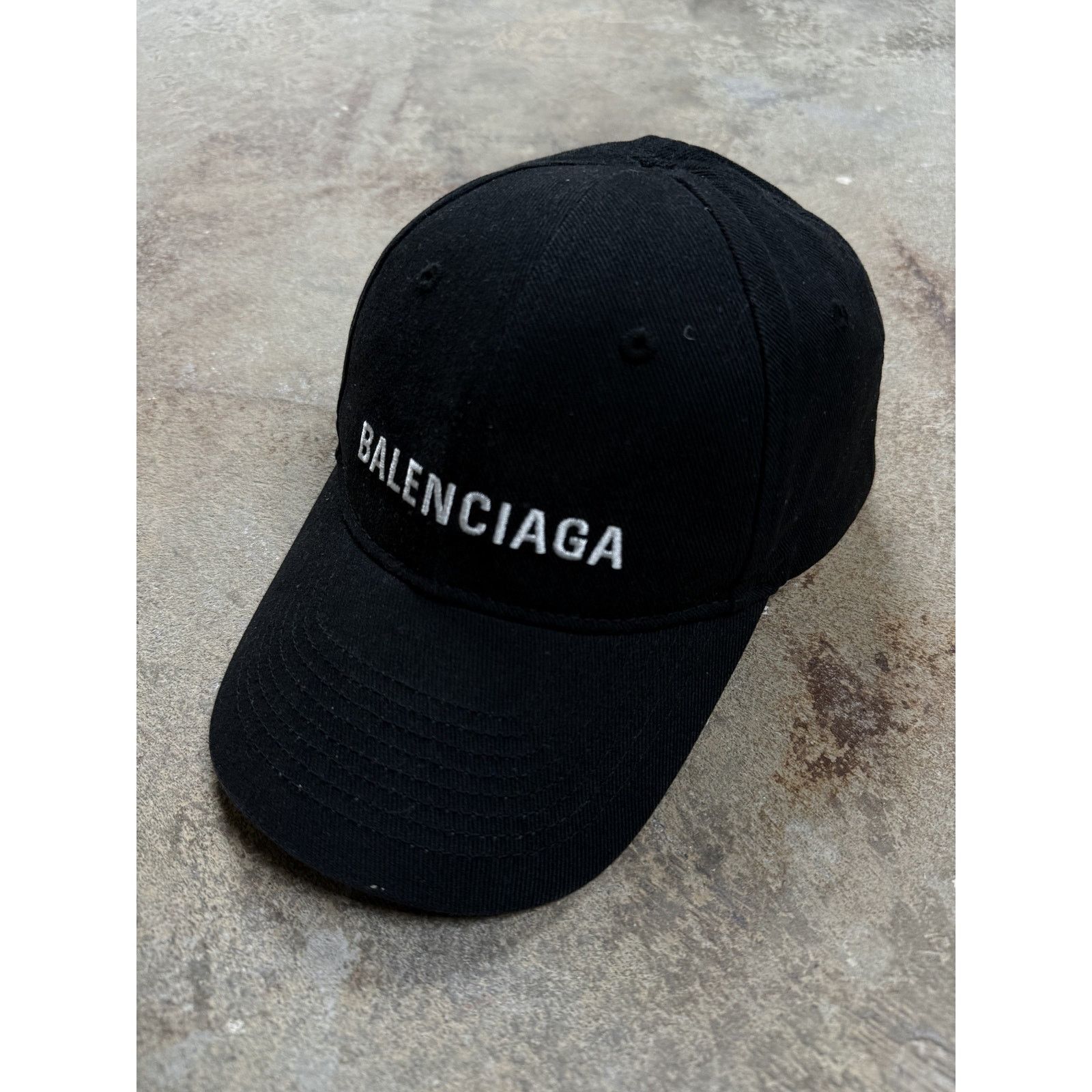 Balenciaga Balenciaga Cap Black White Used Large Size ONE SIZE - 1 Thumbnail