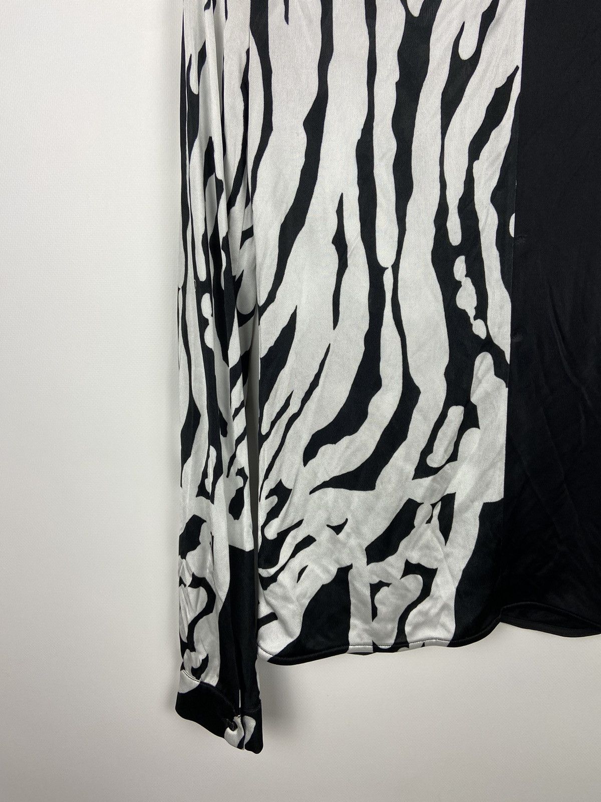 Cavalli Class × Designer Cavalli Class Black Womens Blouse Button Roberto Cavalli Size M / US 6-8 / IT 42-44 - 13 Thumbnail