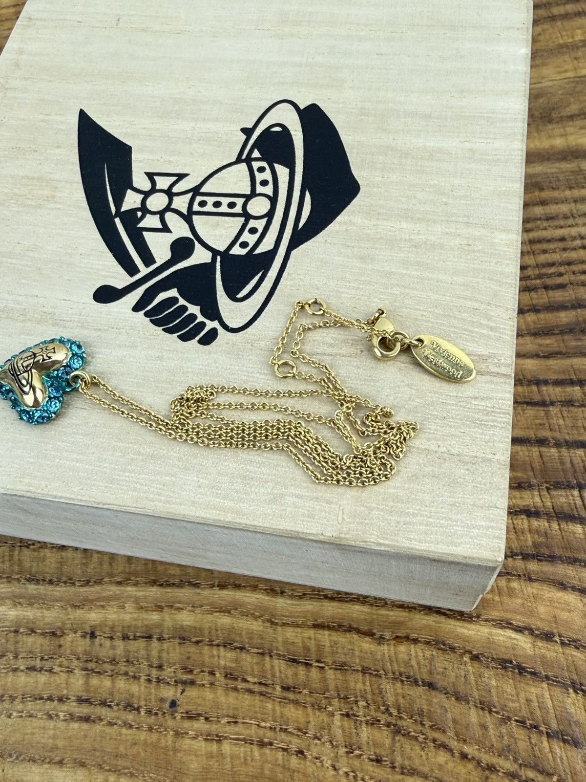 Vivienne Westwood Vivienne Westwood Zita Heart Pendant Necklace In Gold Size ONE SIZE - 6 Thumbnail
