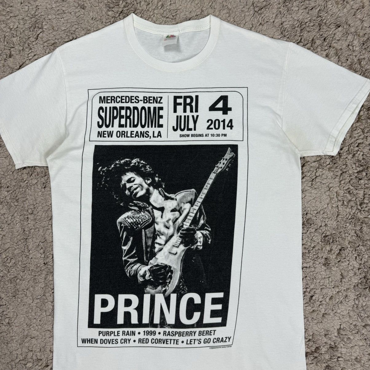 Band Tees Vintage Prince Poster Concert T-shirt Size US M / EU 48-50 / 2 - 5 Thumbnail