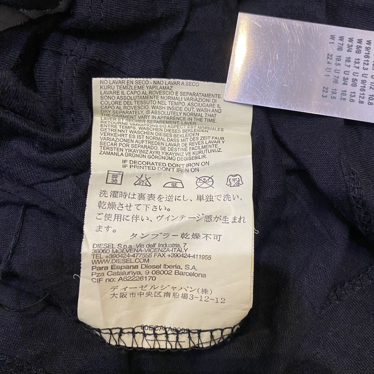 Diesel 2000s Y2k Diesel Earphone Long Sleeve T-Shirt Size US S / EU 44-46 / 1 - 10 Thumbnail