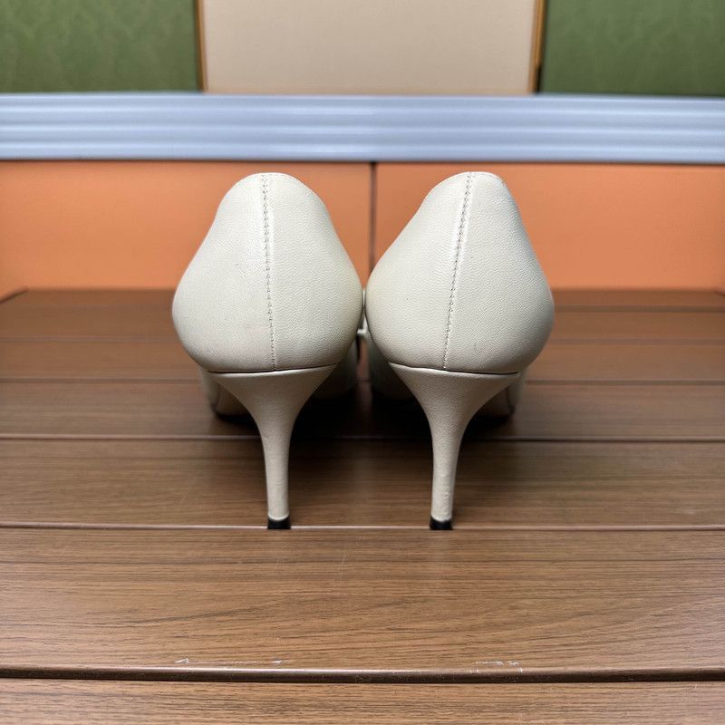 Gucci Gucci Elegant Pointed High Heels with Bow - Size US 6 / EU 39 - 3 Thumbnail