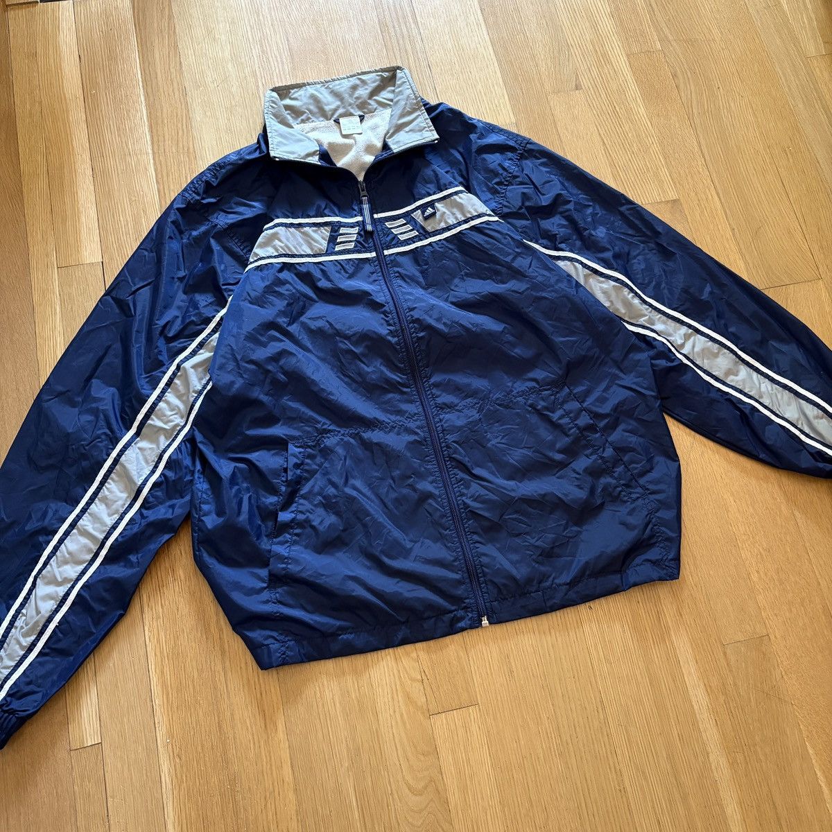 Adidas VINTAGE Navy Blue Adidas Windbreaker Jacket Size US L / EU 52-54 / 3 - 1 Thumbnail